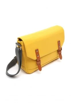 MISAKO Femme TELNEA Sac Bandoulière Yellow -Promos MISAKO Boutique 241c0013bee843e28e46a4b884c6842e