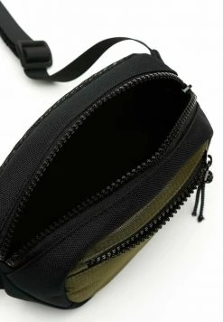 MISAKO Sac Banane Green Unisex -Promos MISAKO Boutique 6a700b57a104478eac95d074dd8401d3