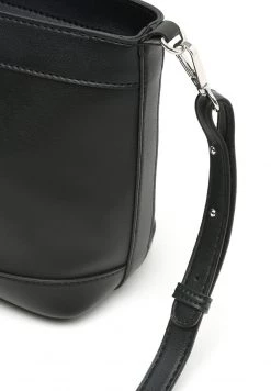 MISAKO COSMET Sac à Main Black Femme -Promos MISAKO Boutique 6cfd98f99c4e47f9977e8eff54b95027