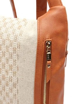 MISAKO Femme MIXU Sac à Dos Cognac -Promos MISAKO Boutique 706a1cecca0847e2a4ae0d321deafb69