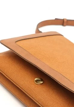 MISAKO Femme JANAYA Sac Bandoulière Mustard Yellow -Promos MISAKO Boutique 811282b858db442cb27b82cd9f2ee045