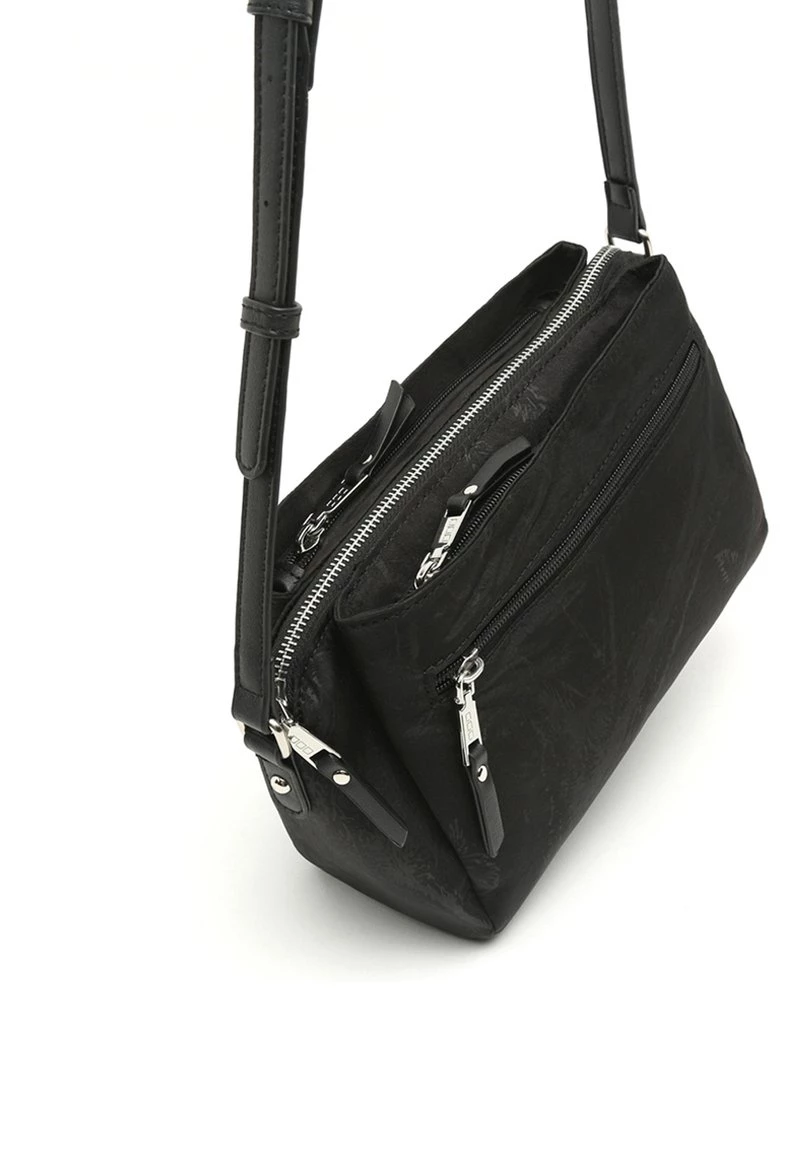 MISAKO CEDERNA MONEY Sac Bandoulière Black Femme 4 MISAKO CEDERNA MONEY Sac Bandoulière Black Femme – Image 4