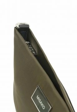 MISAKO Femme Pochette Green -Promos MISAKO Boutique 99205d6846b04649bbfd18ddab919fc7