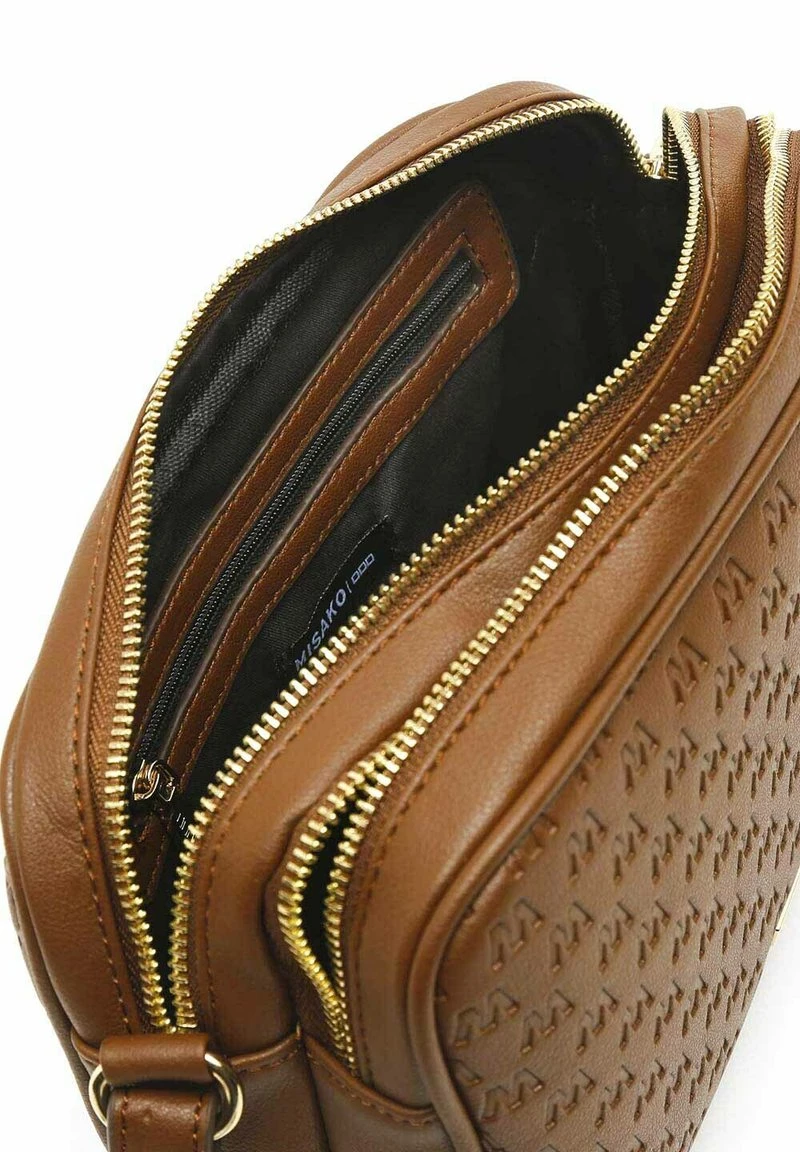 MISAKO Femme CLASSI Sac Bandoulière Brown 5 MISAKO Femme CLASSI Sac Bandoulière Brown – Image 5
