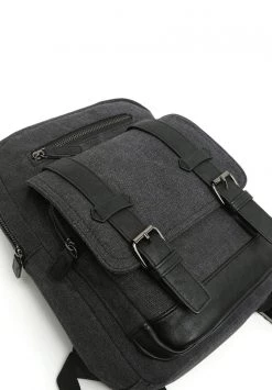 MISAKO FLANAGAN Sac à Dos Black Unisex 8 MISAKO FLANAGAN Sac à Dos Black Unisex -Promos MISAKO Boutique a79edf72e7cb4c28a1ebbc8833fb67bd