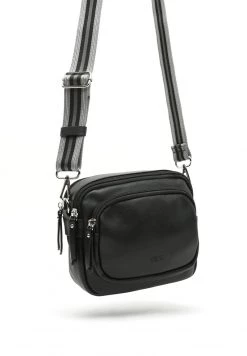 MISAKO Femme PETRIS Sac Bandoulière Black -Promos MISAKO Boutique c1ef024d6ad24191957064ad8af11786