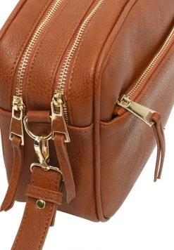 MISAKO PAPITU Sac Bandoulière Camel Femme -Promos MISAKO Boutique d7920b1d3eec412bb290821127ab3e17