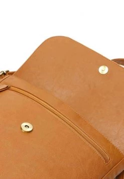 MISAKO Femme Sac De Randonnée Camel -Promos MISAKO Boutique f0089d157aed45f28595934b3dffa6fd